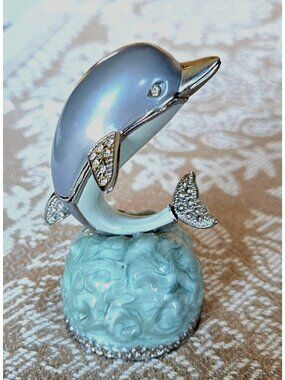 Mathey-Tissot Mini Dolphin Clock